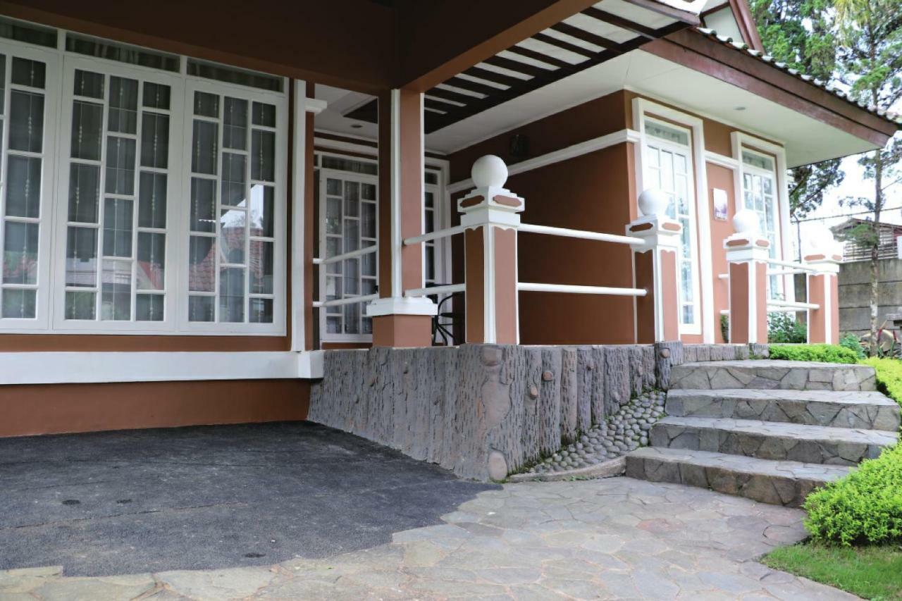 Diyar Villas Puncak M4/12 Exterior foto