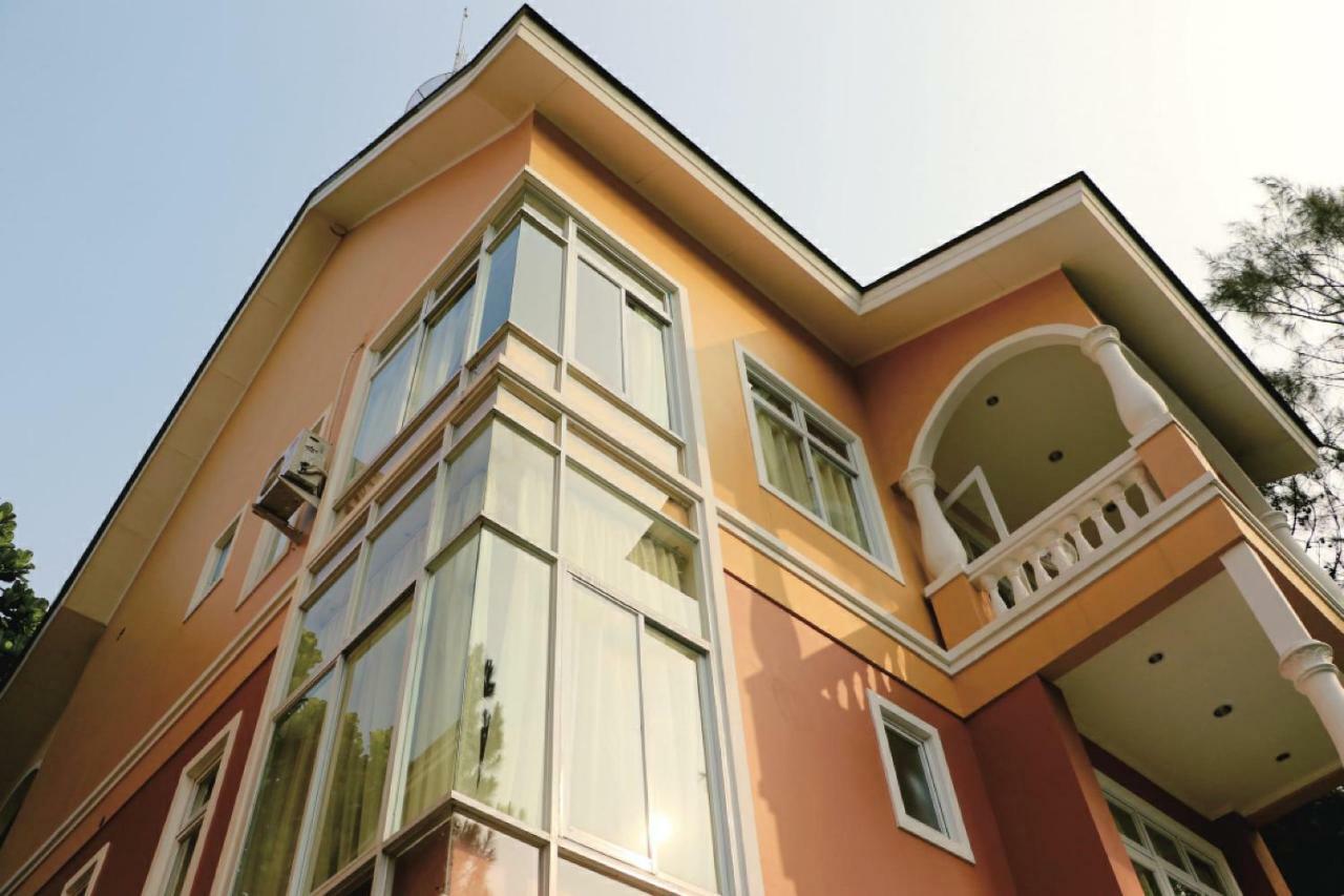Diyar Villas Puncak M4/12 Exterior foto